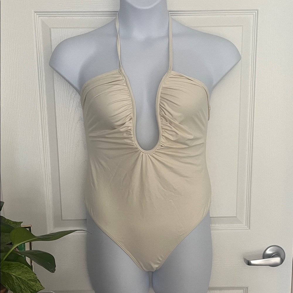 Good American Cream Halter One-Piece Swimsuit Size 4 Large